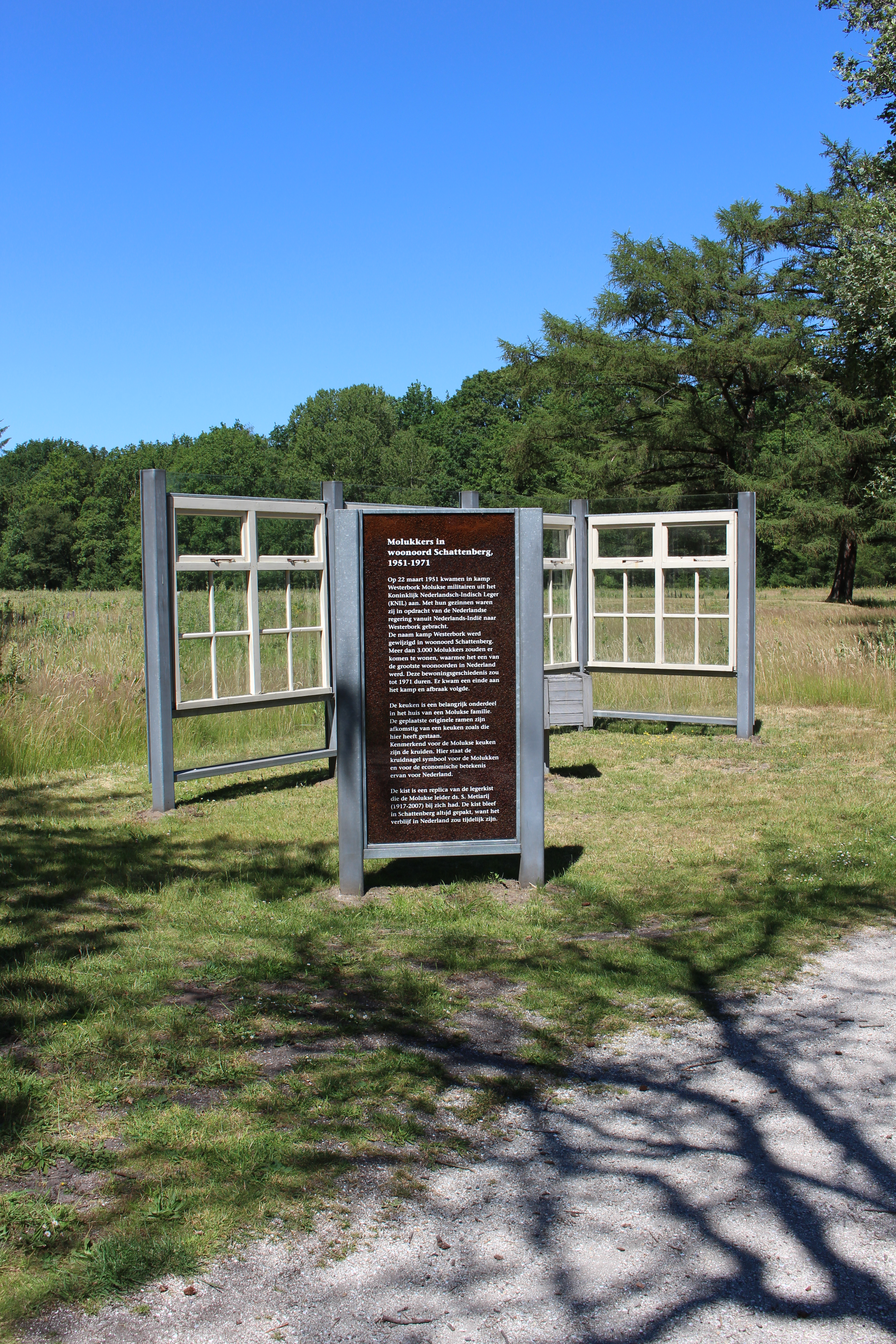 BAT_Schattenberg_8_IMG_3162. Monument voor Molukse bewoning van Schattenberg. Foto: marjolijn kok.